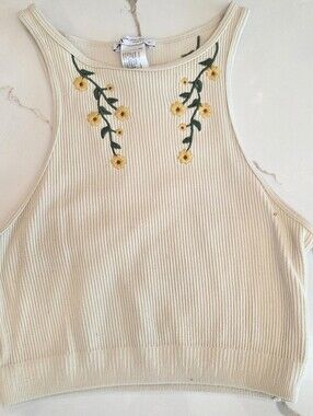 Zara Cream Ribbed Embroidered Floral Crop Tank Top Size M